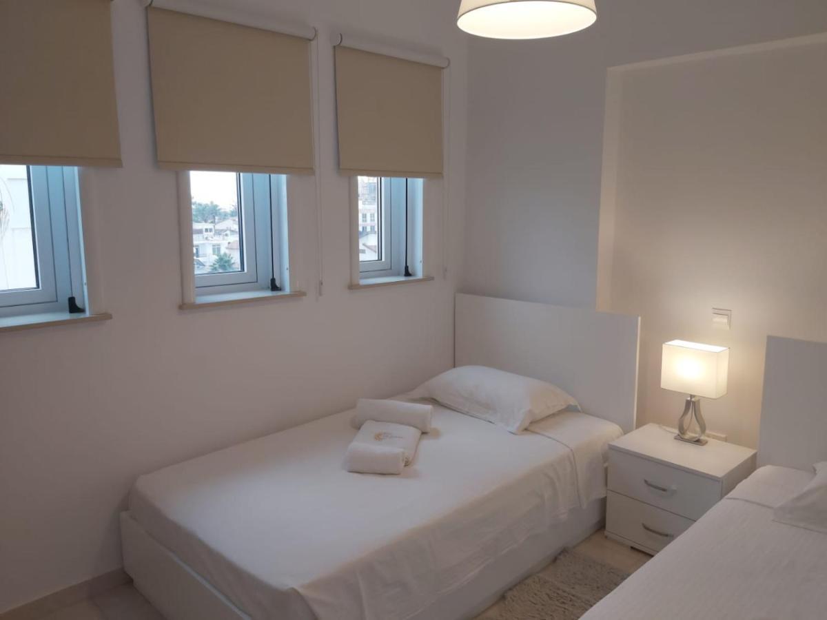 Dinglis Residences 31 Larnaca Exteriör bild