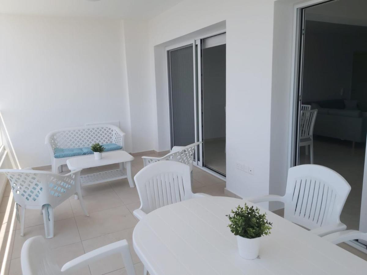 Dinglis Residences 31 Larnaca Exteriör bild