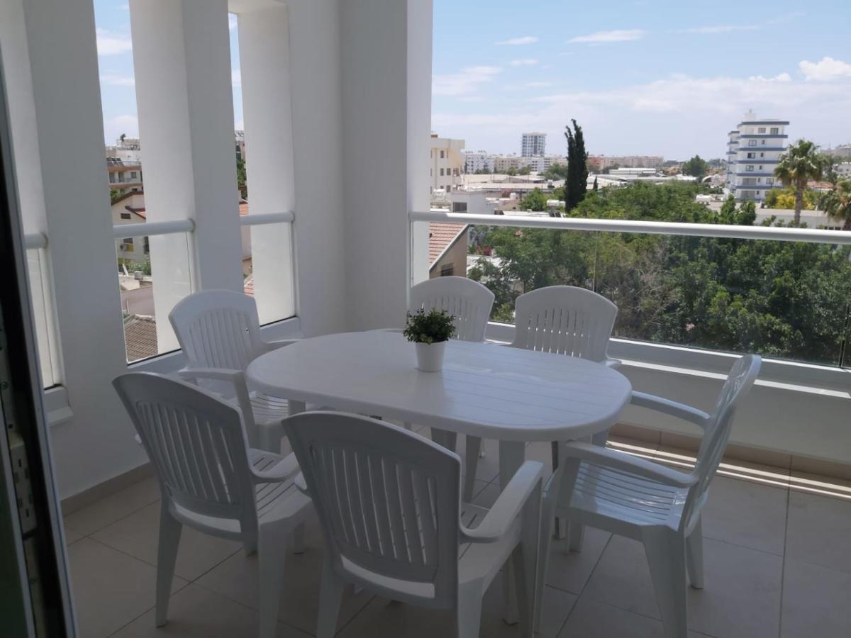 Dinglis Residences 31 Larnaca Exteriör bild
