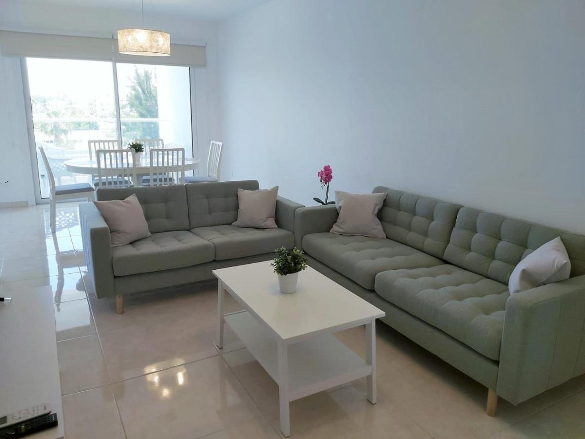 Dinglis Residences 31 Larnaca Exteriör bild
