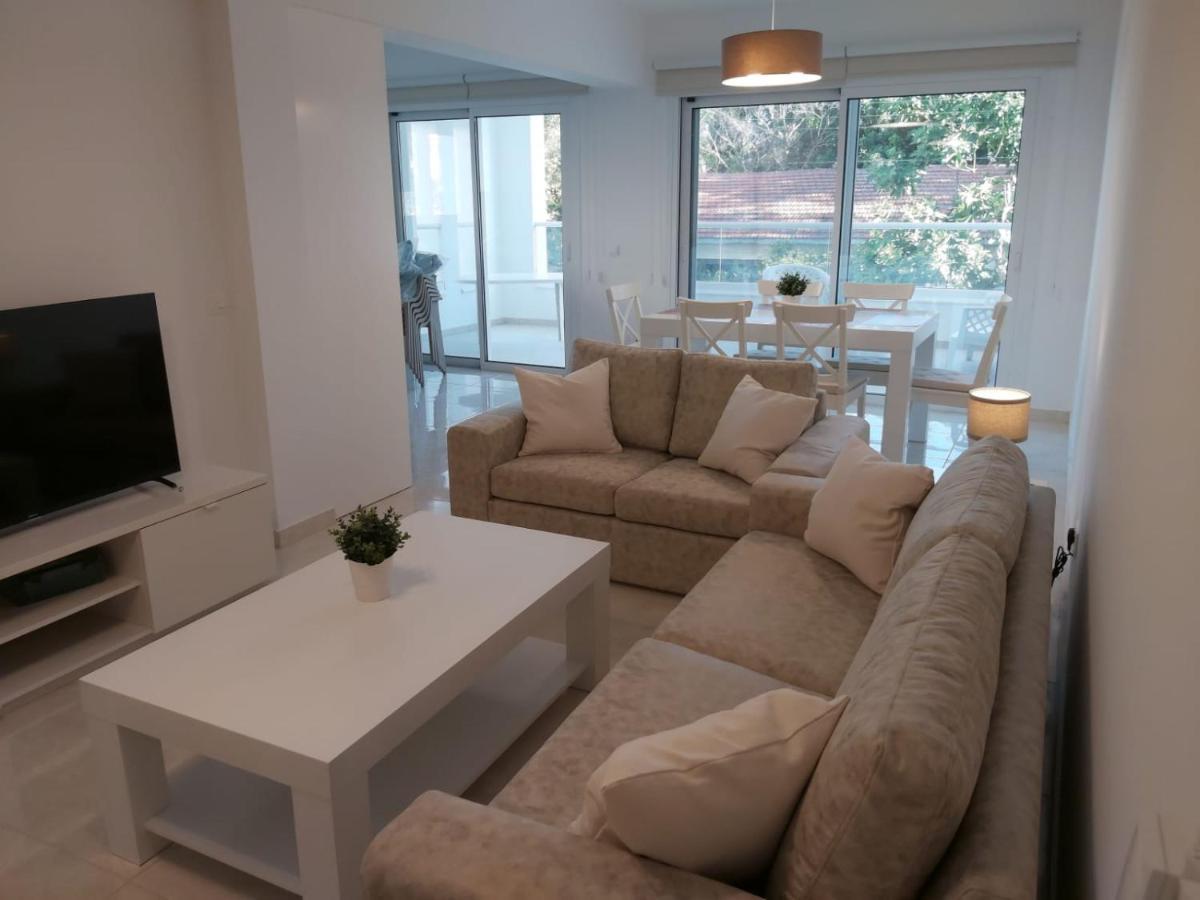 Dinglis Residences 31 Larnaca Exteriör bild