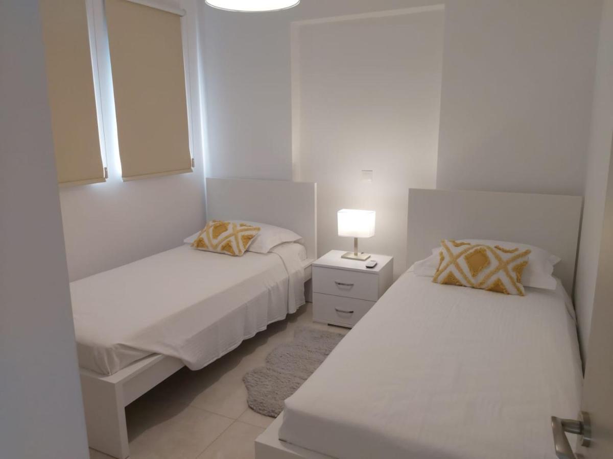 Dinglis Residences 31 Larnaca Exteriör bild