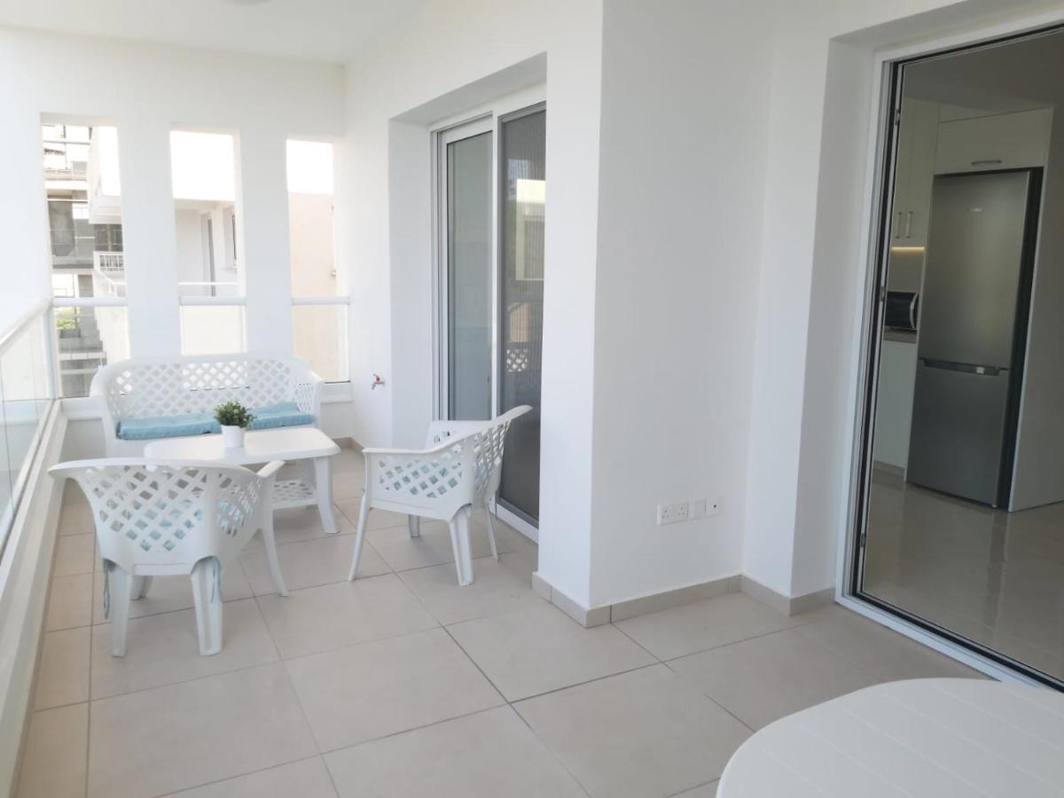 Dinglis Residences 31 Larnaca Exteriör bild