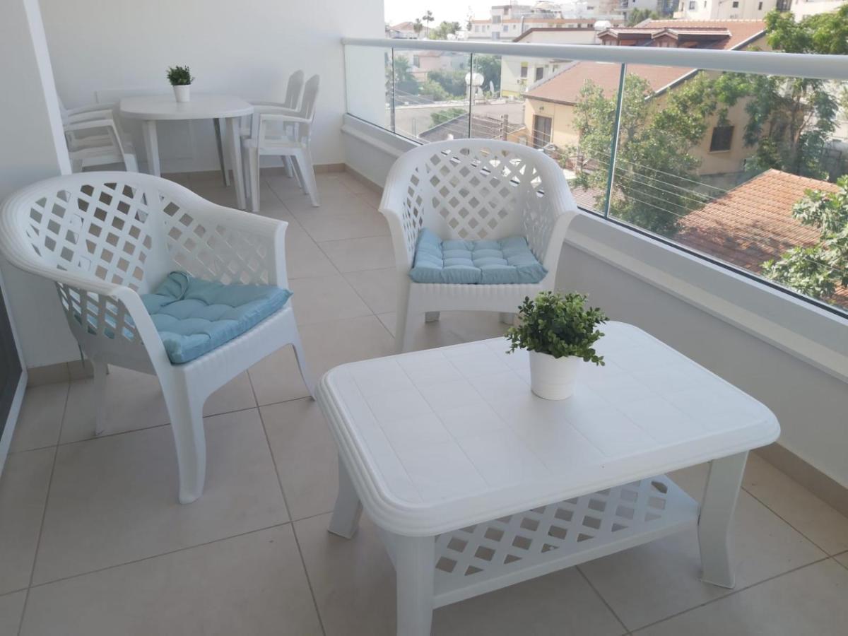 Dinglis Residences 31 Larnaca Exteriör bild